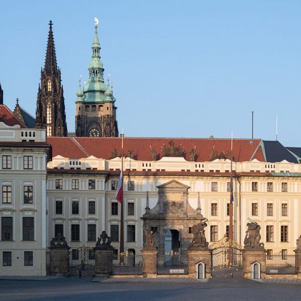 Obrázek /media/01rbo5xk/prague-streets-41.jpg