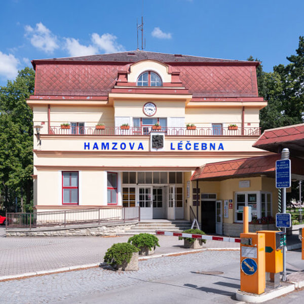 Image /media/04unrg0r/hamzova_lecebna_1.jpg