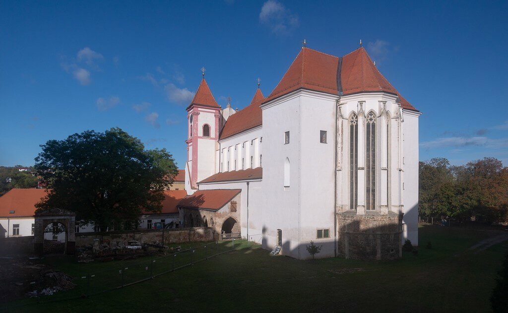 Image /media/0nbadteo/klaster_louka.jpg
