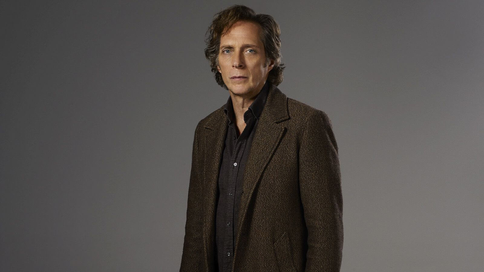 Obrázek wiliam_fichtner_axn-carlhickman-4.jpg