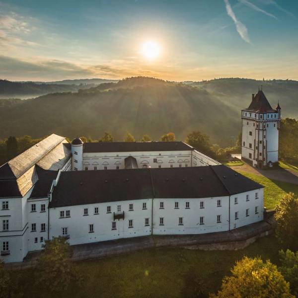 Obrázek /media/0xcez4sw/02_hradecnmoravici_dji_0196-hdr_martin_friedel_3.jpg