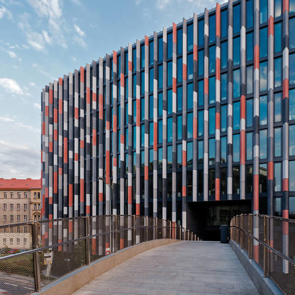 Obrázek /media/10zdutej/praha_business_office_viktor_macha_2016_33.jpg