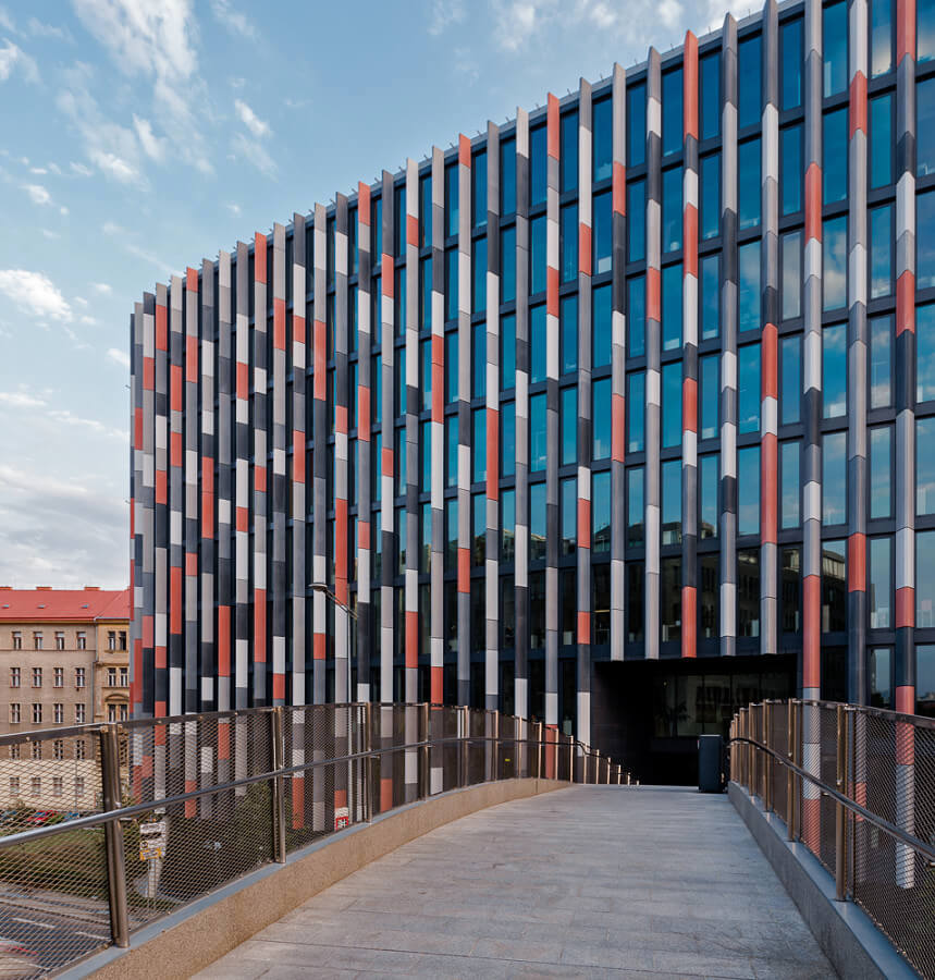Obrázek /media/10zdutej/praha_business_office_viktor_macha_2016_33.jpg