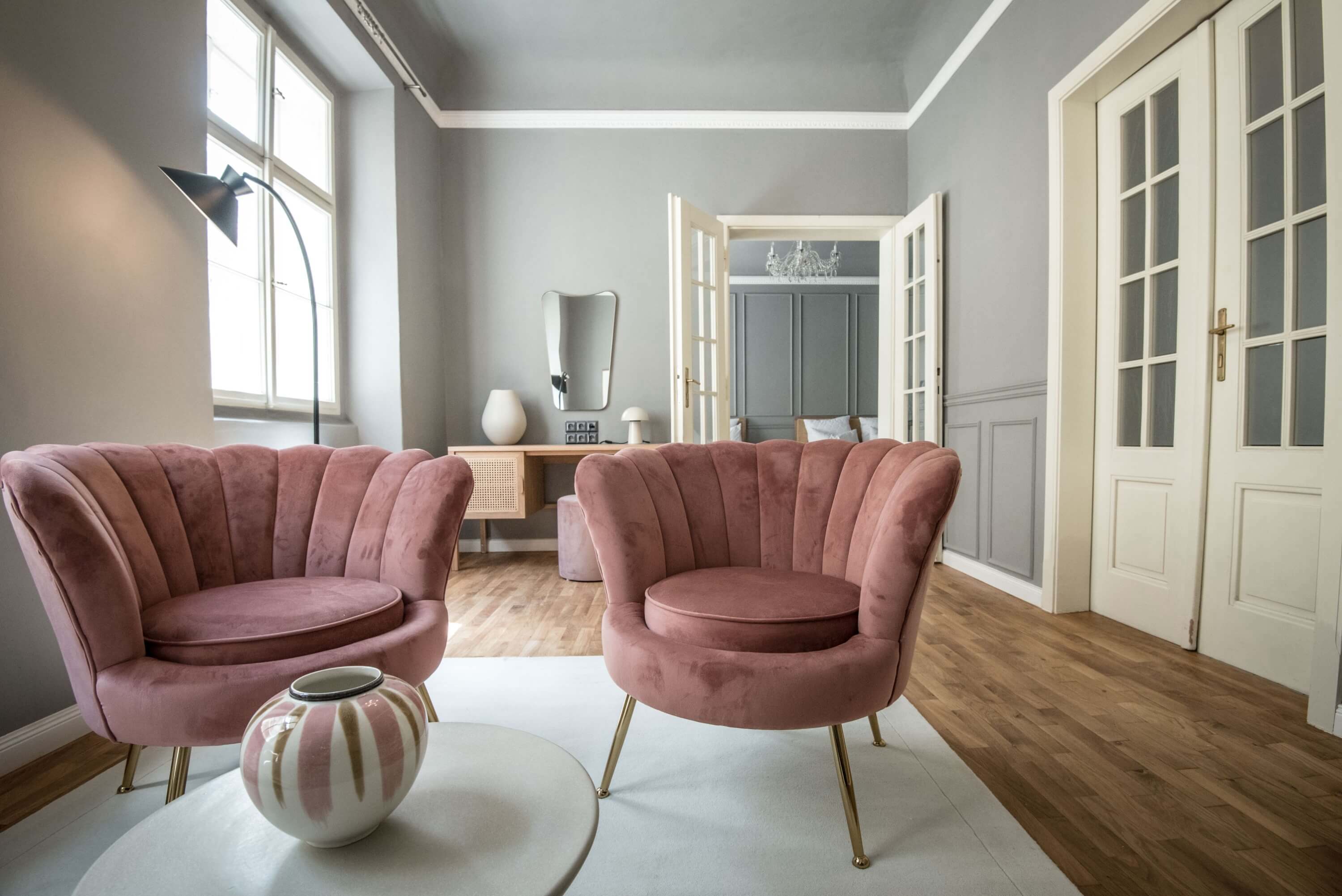 Obrázek /media/1aya0mid/domus-balthasar-4-grey-suite-3.jpg