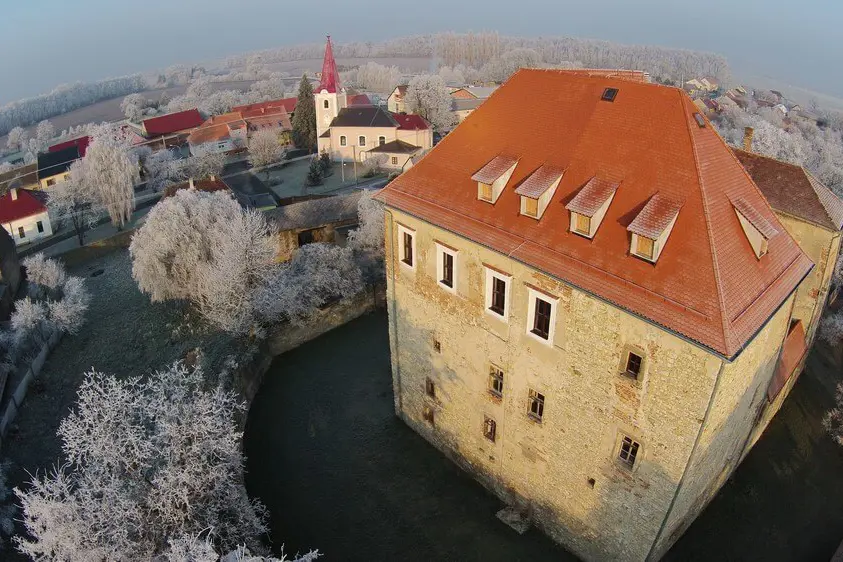 Náhledový obrázek k článku Zaostřeno na lokaci: hrad Kurovice