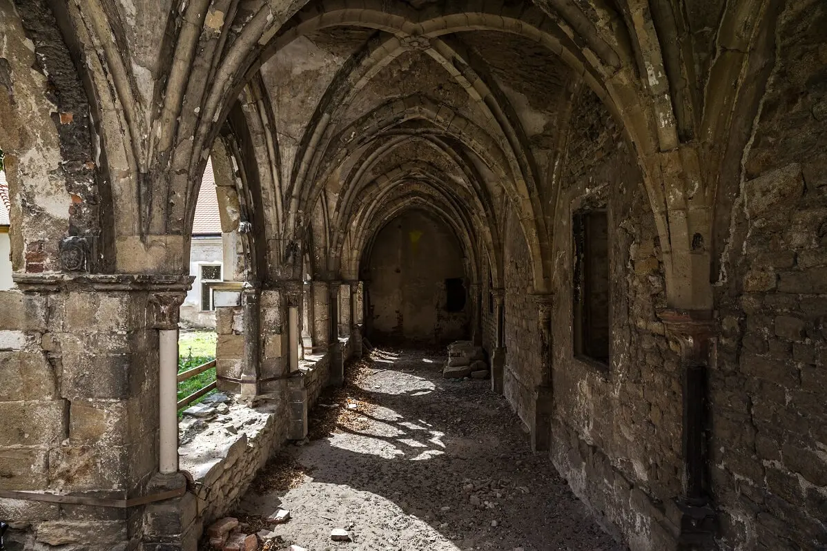 Náhledový obrázek k článku Lokace měsíce: Monumentální Loucký klášter ve Znojmě