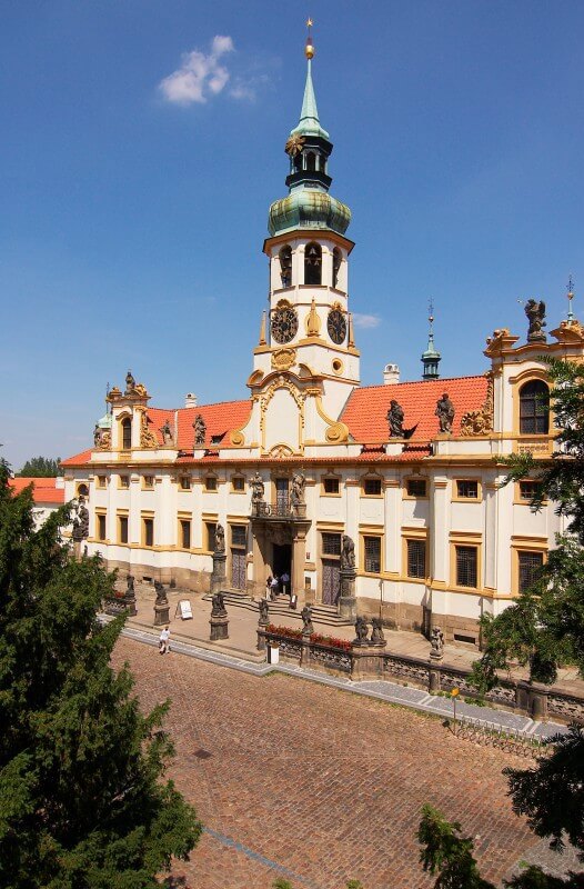 Obrázek /media/23ubjqey/praha__-_loreta_526x800.jpg