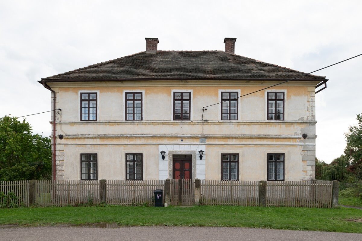 Obrázek /media/2l1bminp/choteborky_1.jpg