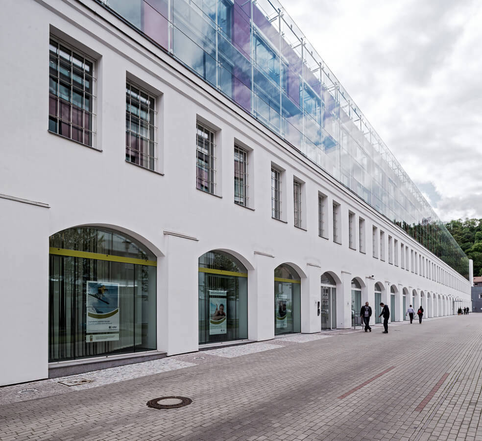Obrázek /media/4h5bu121/praha_business_office_viktor_macha_2016_4.jpg