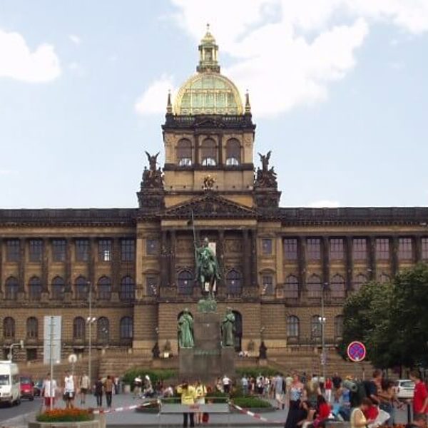 Obrázek /media/53cnwdzu/cesko-praha-vaclavske-namest-muzeum1.jpg