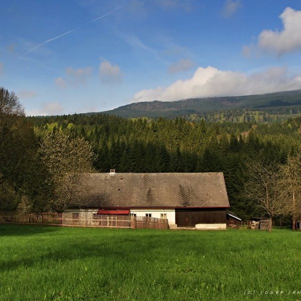 Obrázek /media/eujd3qqo/countryside_jaro_jensovsky2.jpg