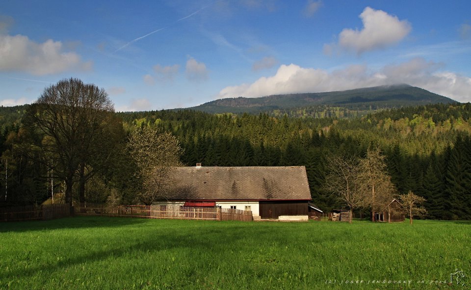 Obrázek /media/eujd3qqo/countryside_jaro_jensovsky2.jpg