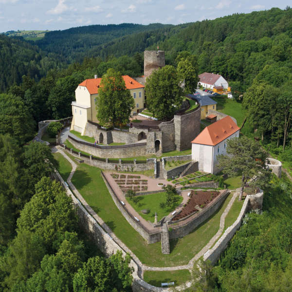 Obrázek /media/h0th2jtp/hrad-svojanov_archiv-čmp-4.jpg