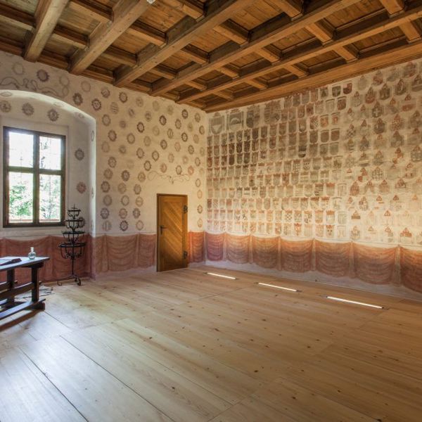 Obrázek /media/h5ibfexa/archiv-hrad-roštejn.jpg