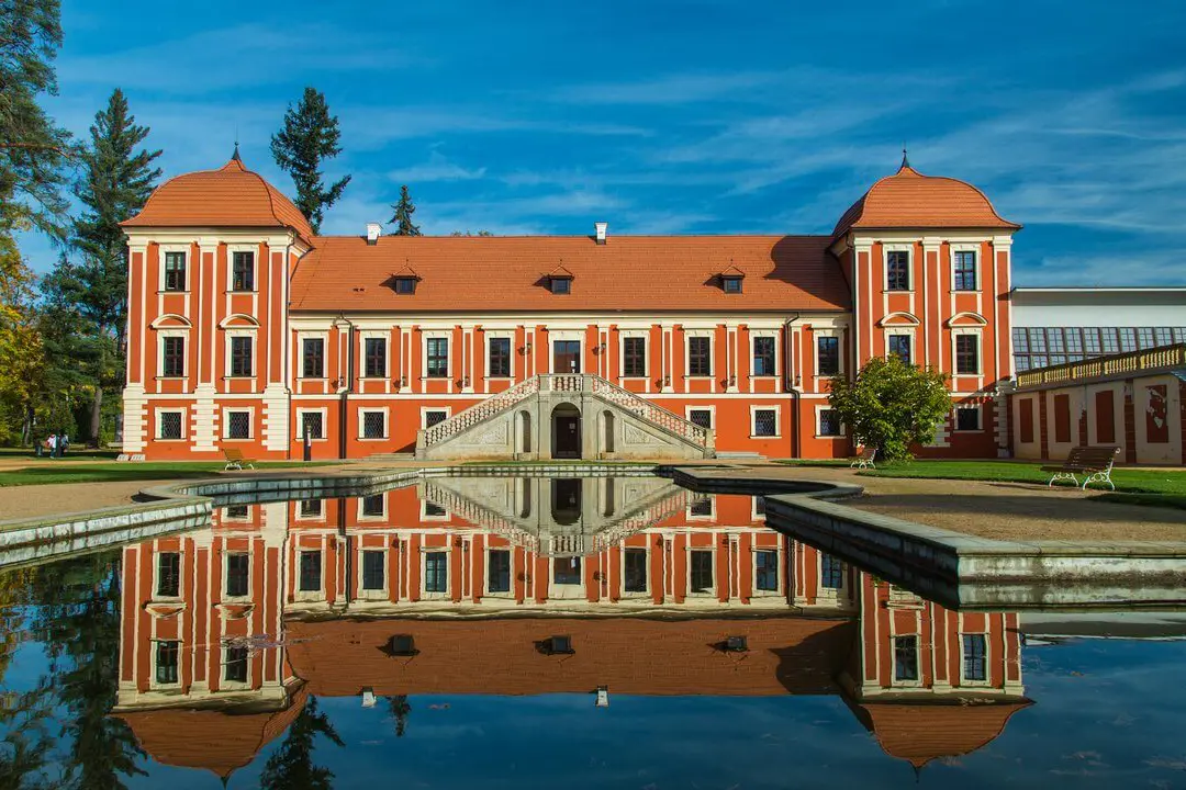 Náhledový obrázek k článku Ostrov nad Ohří - vrcholné baroko i monumenty socialistického realismu