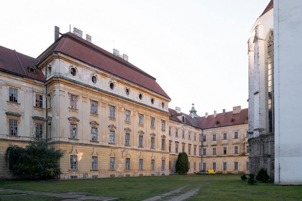 Image /media/ikrg3oci/klaster_louka_01.jpg