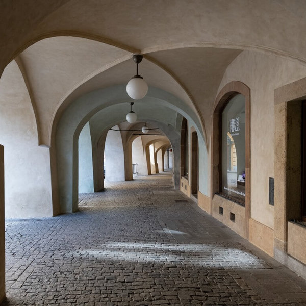 Obrázek /media/iofdgnpo/prague_streets_156.jpg