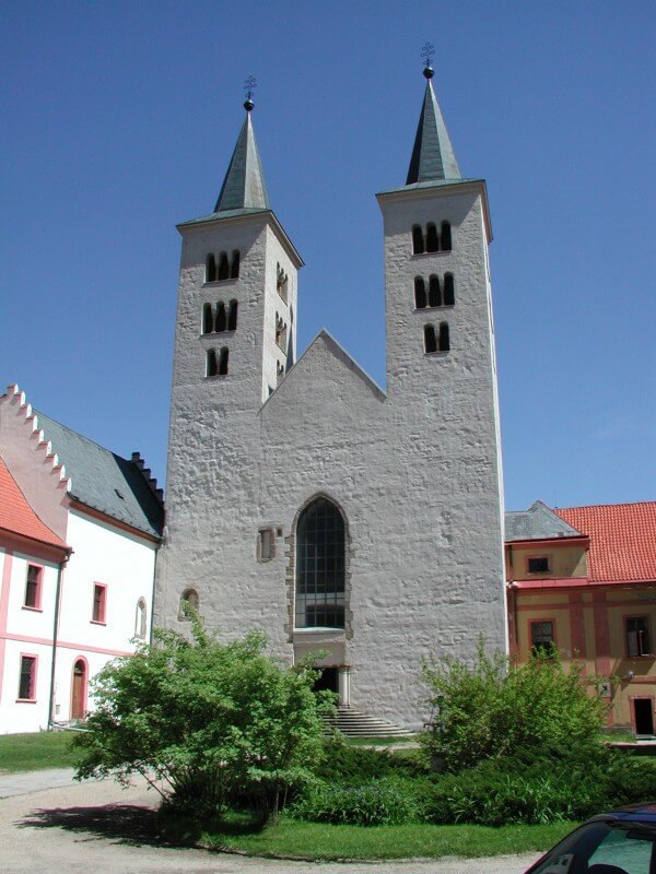 Obrázek /media/l4ilwjwk/milevsko_-_klaster_600x800.jpg