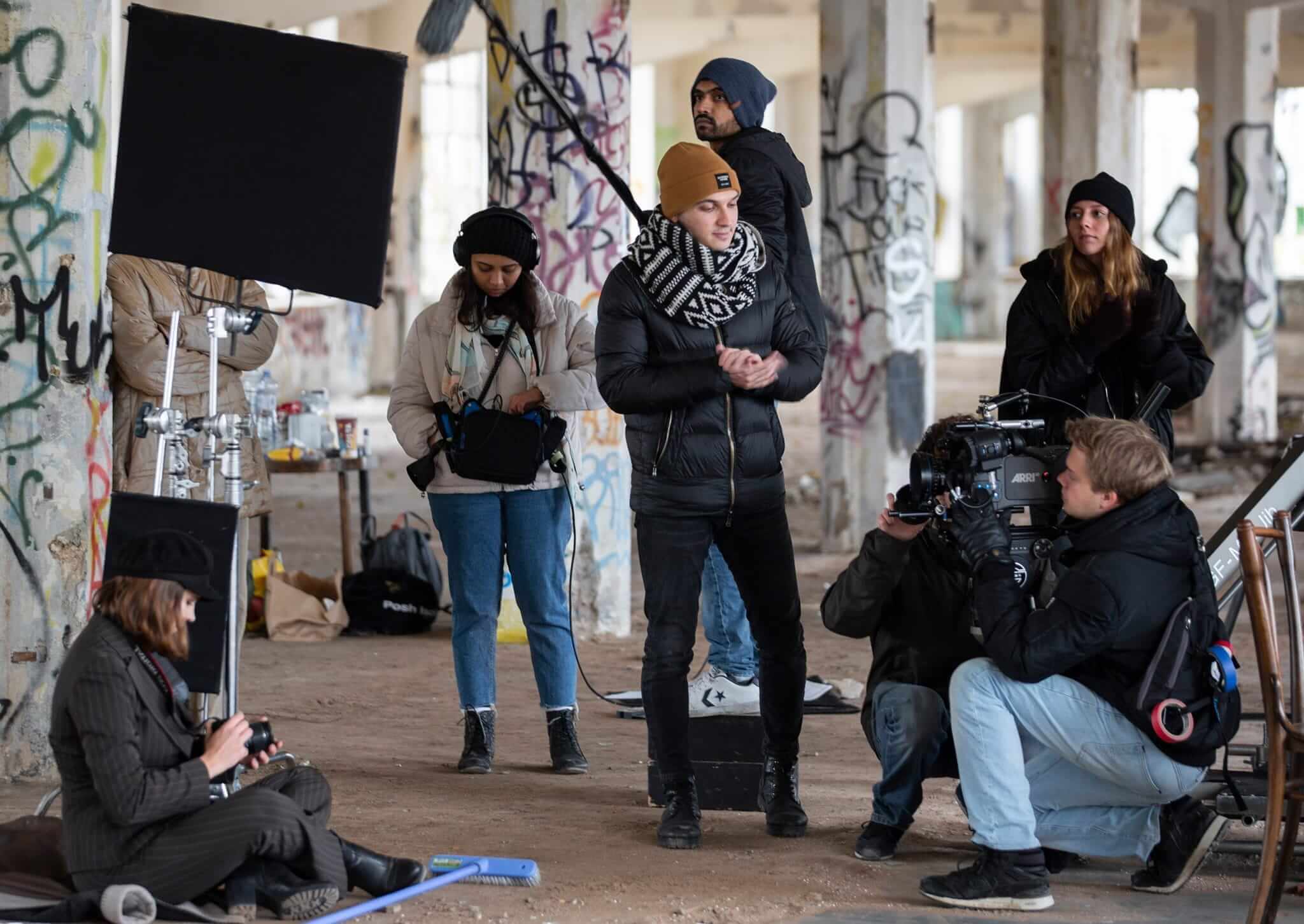 Obrázek /media/lcfnbpwa/crew-prague-film-school.jpg
