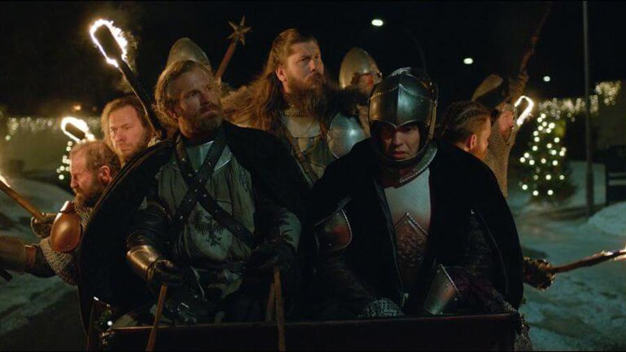 Ilustrační obrázek filmu 'Julekongen – Full rustning'
