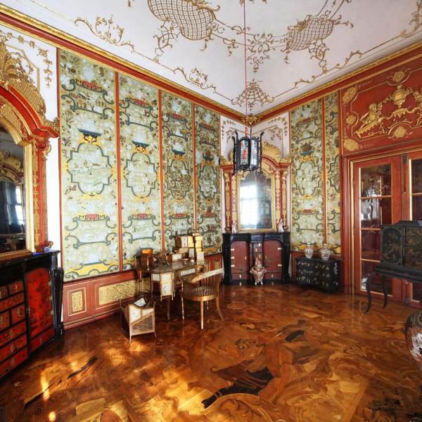 Image /media/na1l0ssj/jaromerice-nad-rokytnou-chinese-cabinet-1.jpg