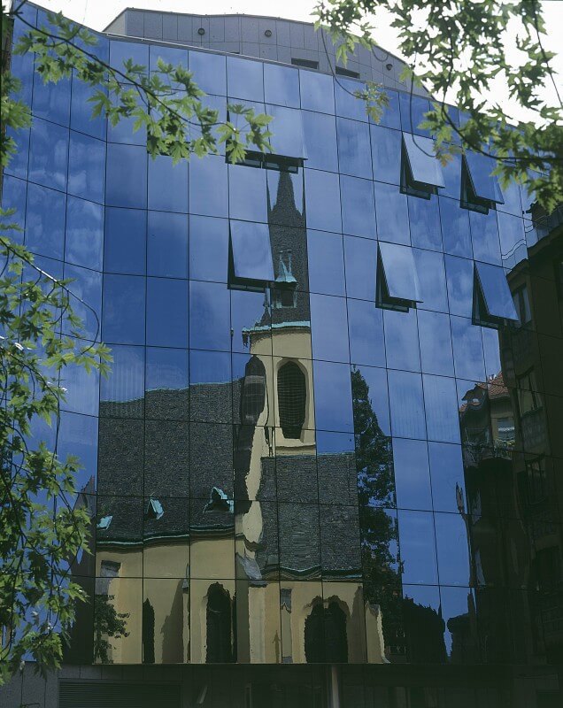 Image /media/onyl35kj/praha_-_odraz_636x800.jpg