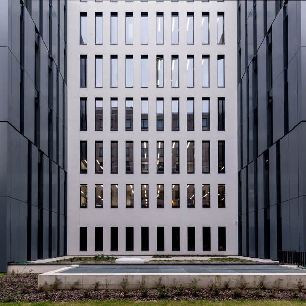 Obrázek /media/ow1fvbw1/praha_business_office_viktor_macha_2016_65.jpg