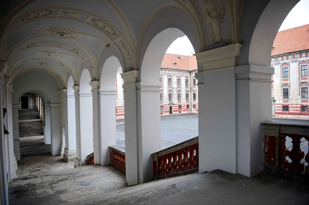 Obrázek /media/psmplhve/podloubi_vaculik_2017.jpg