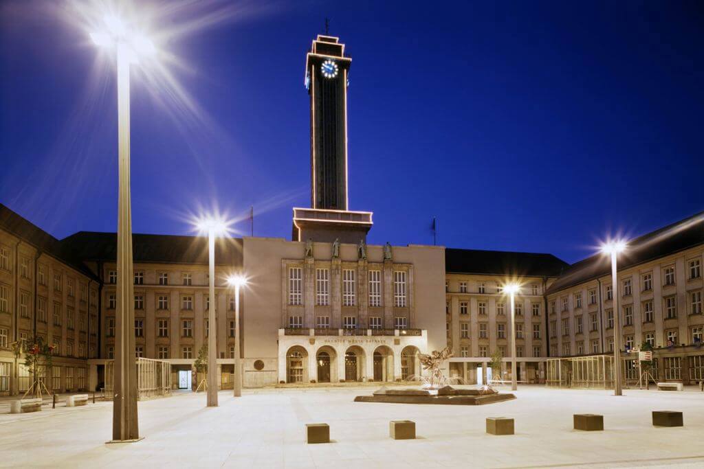 Image /media/qmipw3gw/ostrava_-_radnice_3700x2469.jpg