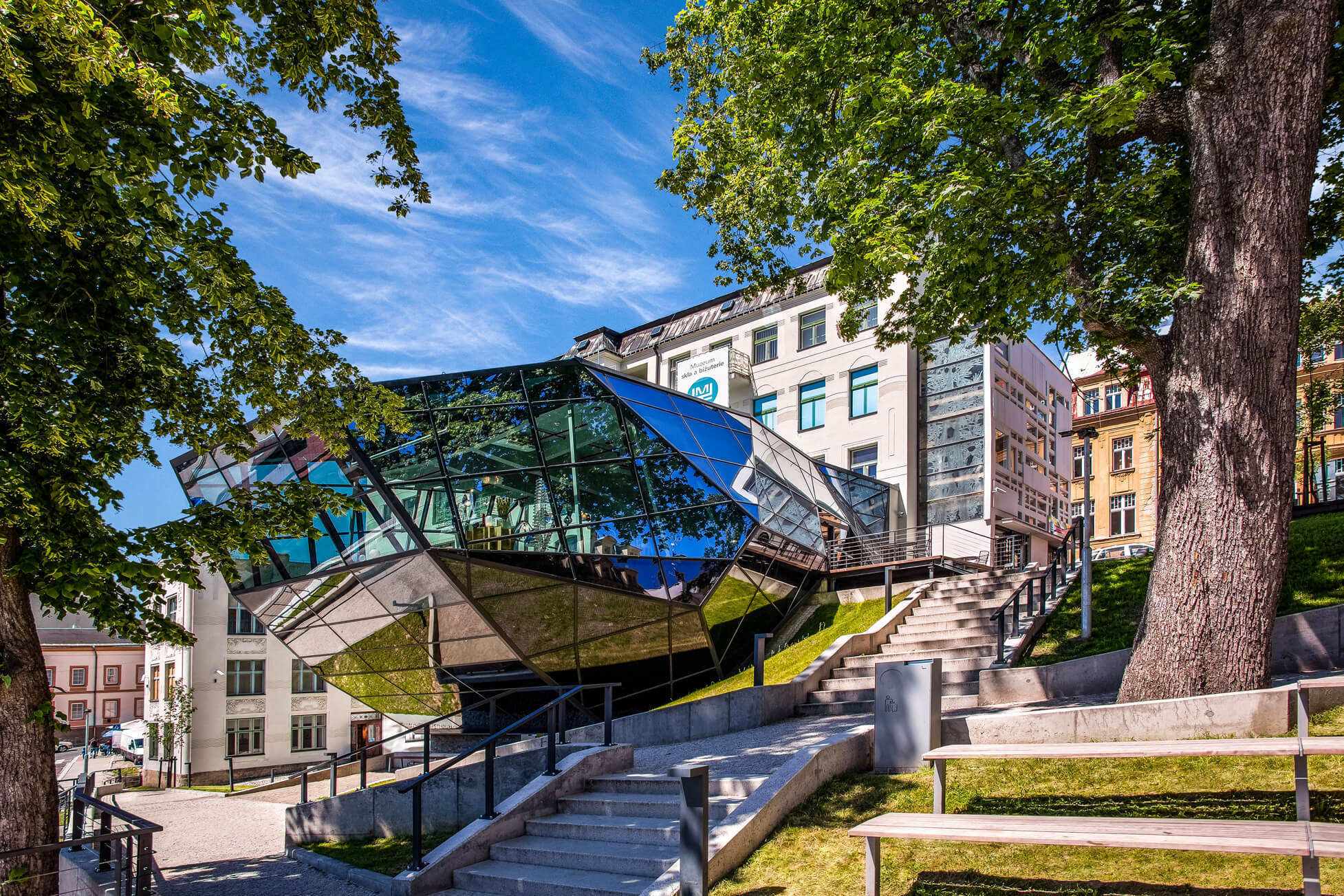 Obrázek /media/rhibak4b/muzeum-skla-a-bižuterie-přístavba_foto-johana-antošová.jpg