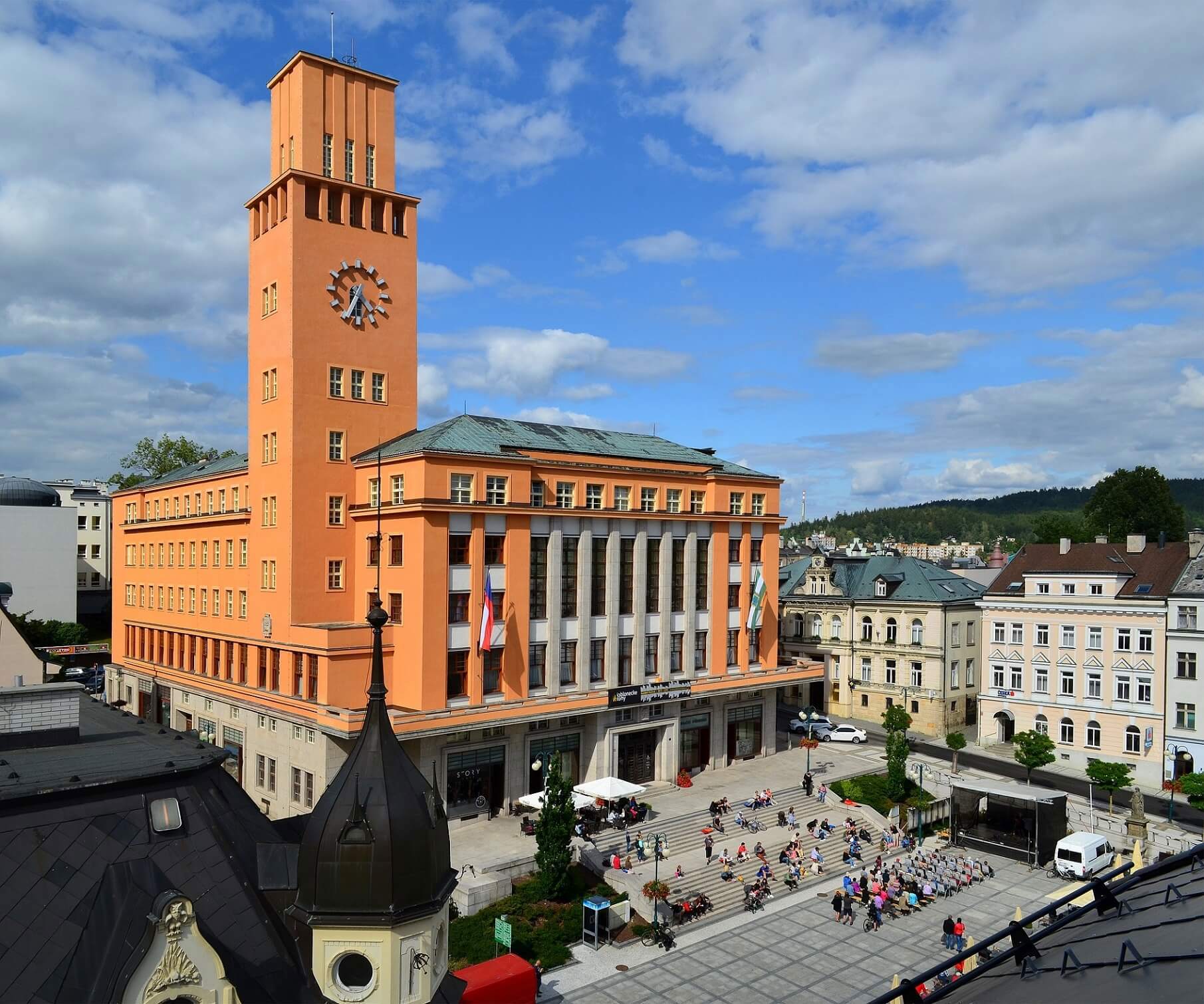 Obrázek /media/rlxhyy2t/radnice_-_exterier_3_foto_m_bajer.jpg