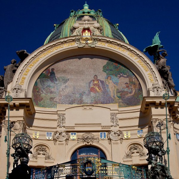 Obrázek /media/uduj3bxv/praha_-_obecni_dum_-_detail_800x540.jpg