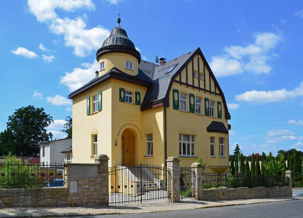 Obrázek /media/wtefk0wp/jablonecké-vily-foto-m-bajer-4.jpg