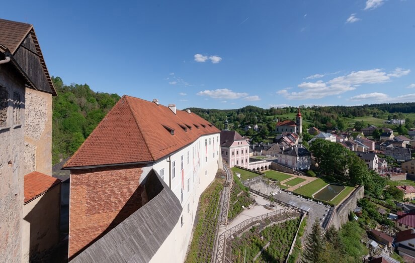 Obrázek /media/zdom3ukm/becov_30.jpg