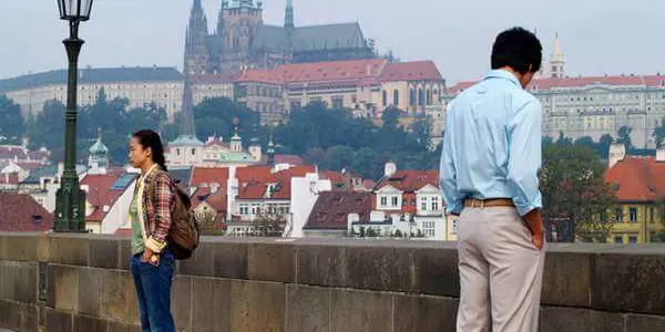 Image lovers_in_prague_4.jpg